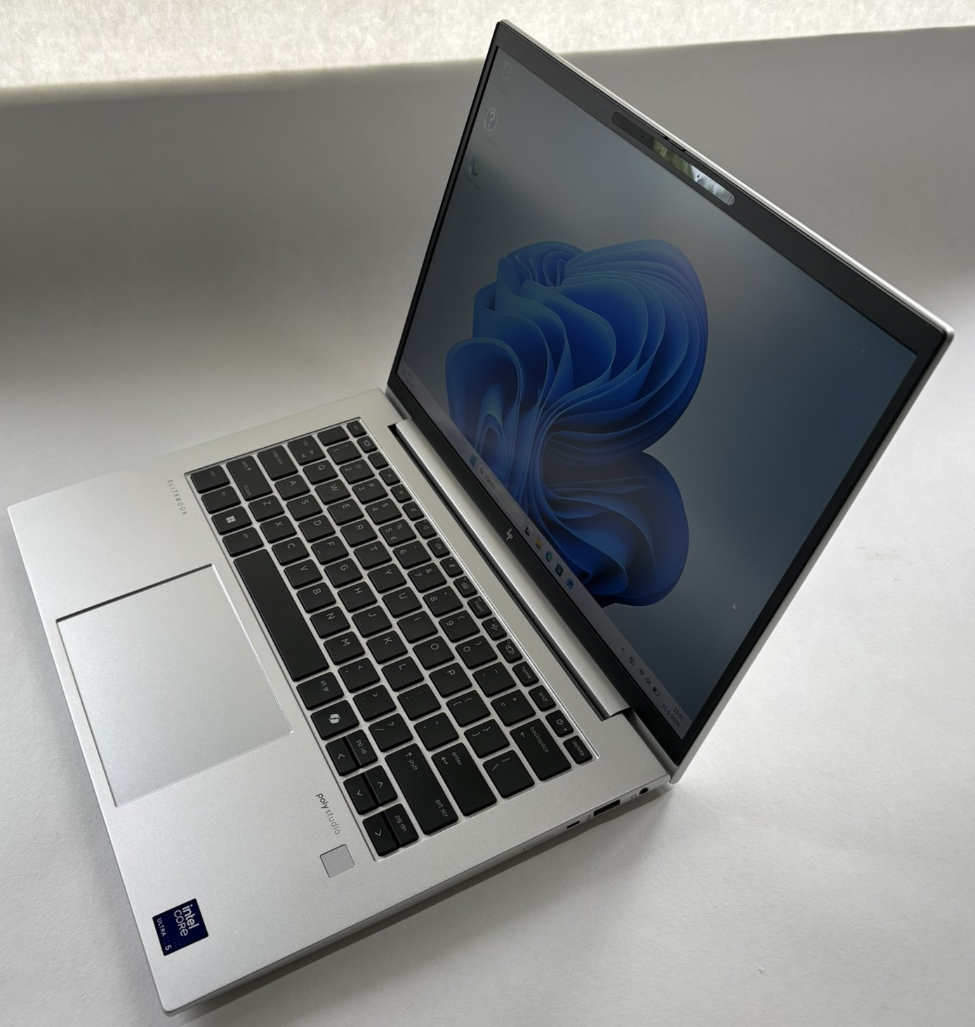 HP EliteBook 840 G11 Core Ultra 5 2 HP EliteBook 840 G11 Core Ultra 5 - Afbeelding 2