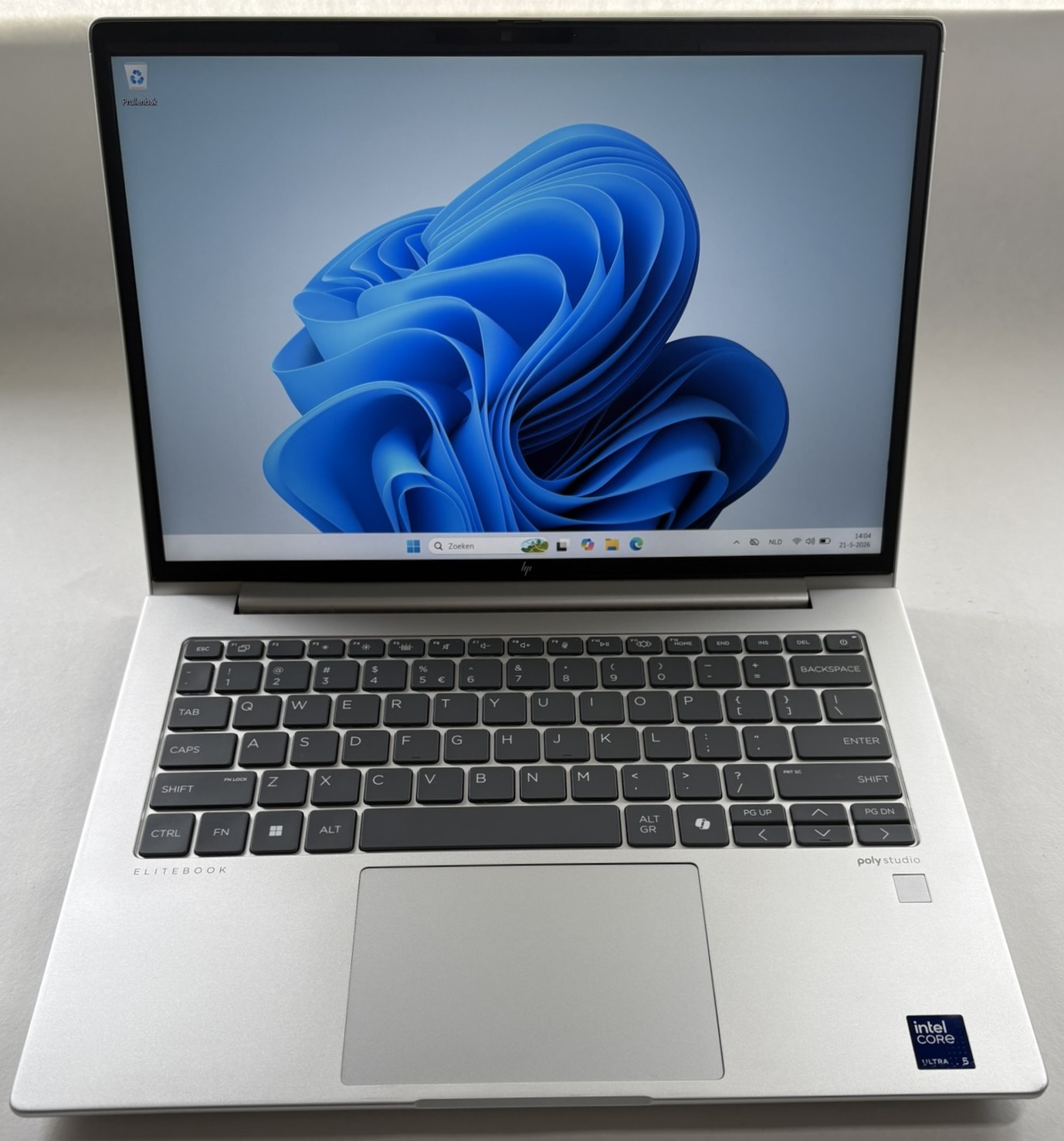 HP EliteBook 640 G11 Core Ultra 5 1 HP EliteBook 640 G11 Core Ultra 5