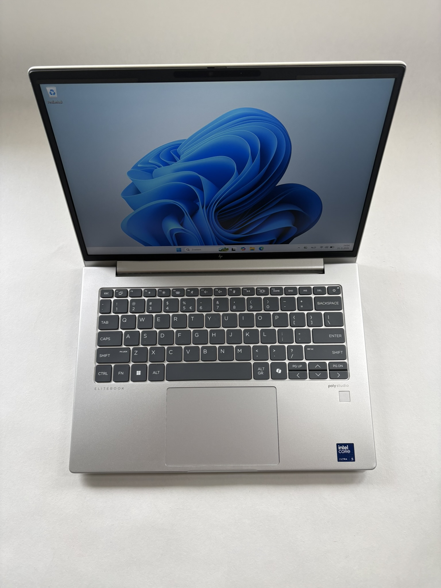 HP EliteBook 640 G11 Core Ultra 5 4 HP EliteBook 640 G11 Core Ultra 5 - Afbeelding 4
