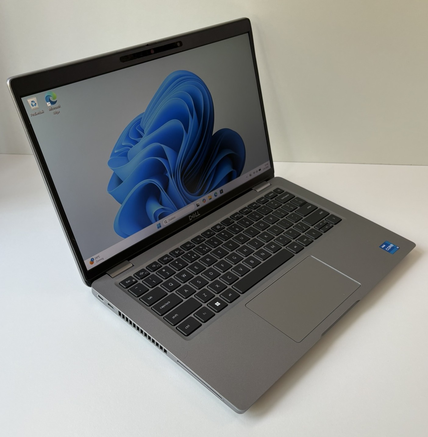 Dell Latitude 5420 Intel Core i5-1145G7 16GB DDR4 256GB SSD 14 inch Full HD Refurbished 3 Dell Latitude 5420 Intel Core i5-1145G7 16GB DDR4 256GB SSD 14 inch Full HD Refurbished - Afbeelding 3